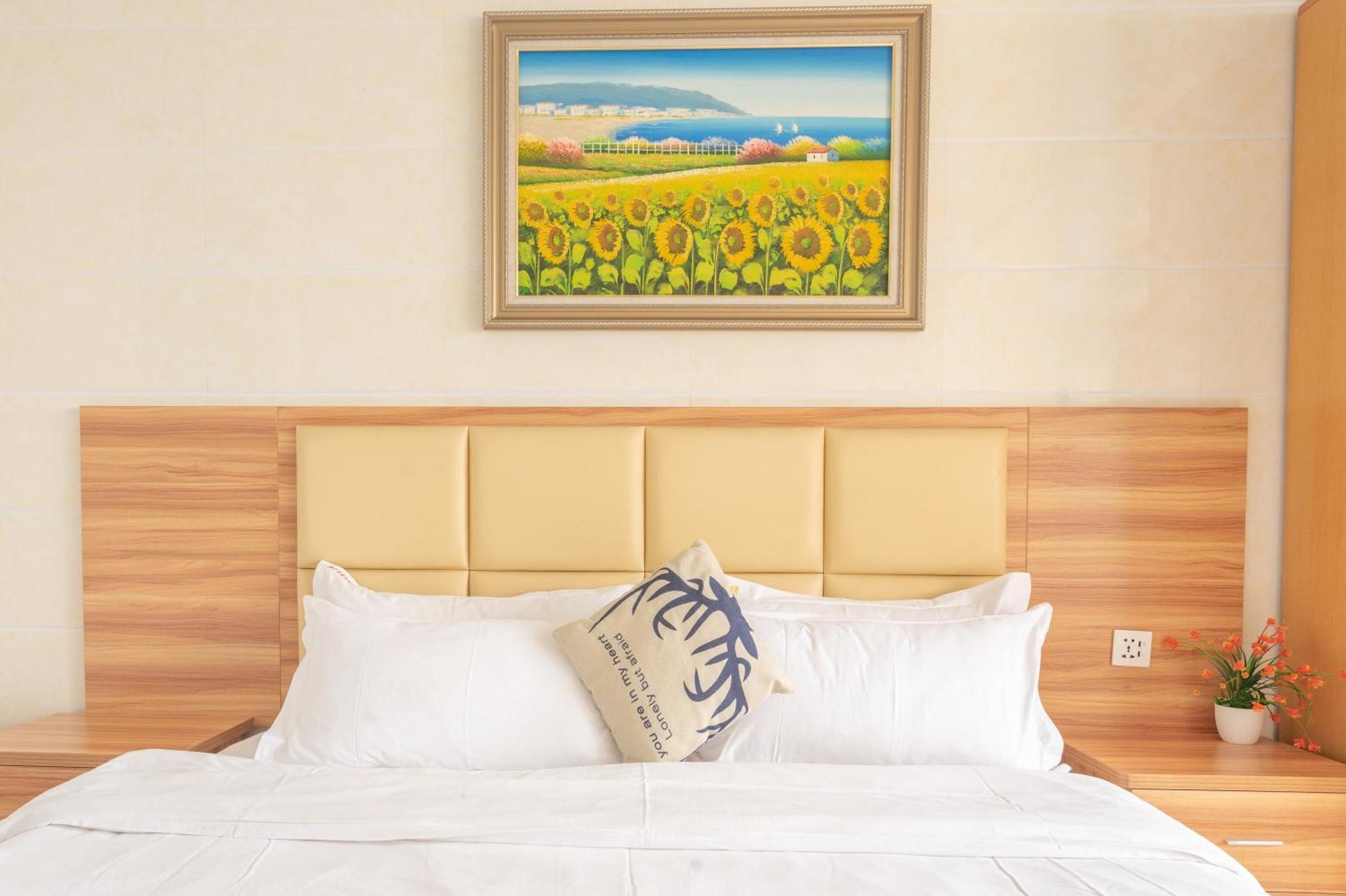 Sunny International Apartment From Beijing Road Canton Esterno foto