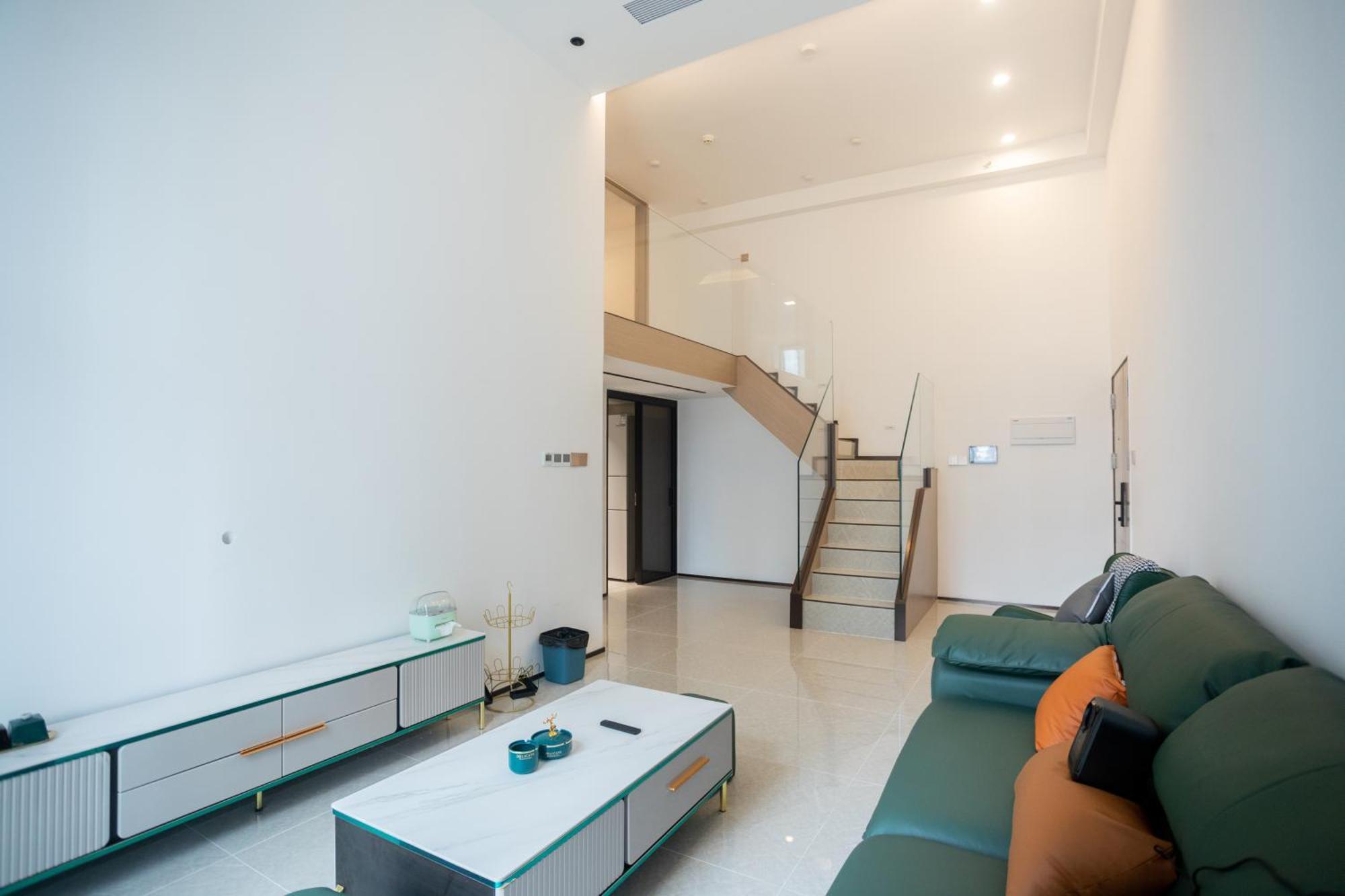 Sunny International Apartment From Beijing Road Canton Esterno foto
