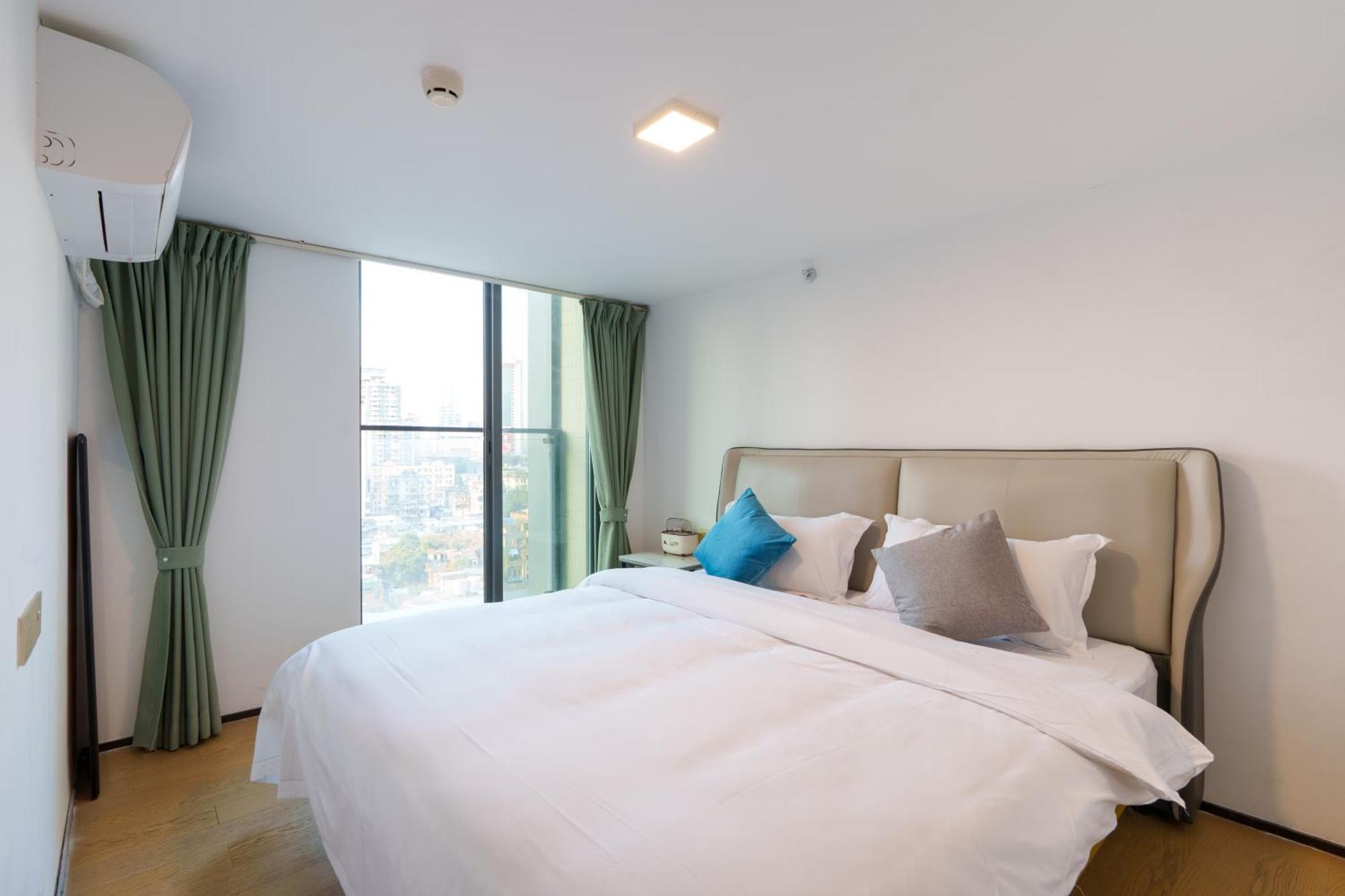Sunny International Apartment From Beijing Road Canton Esterno foto