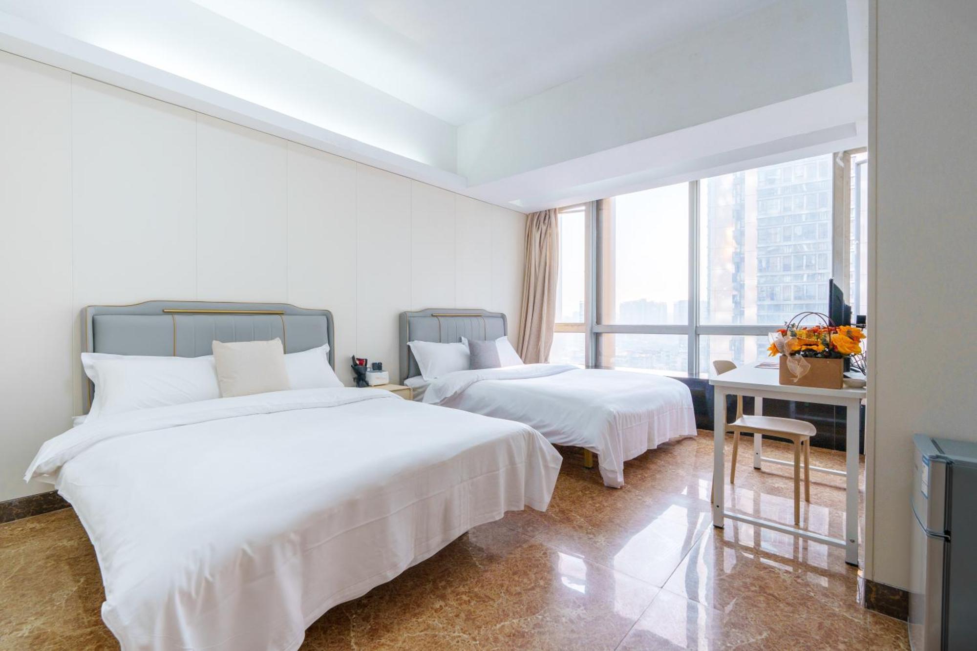 Sunny International Apartment From Beijing Road Canton Esterno foto