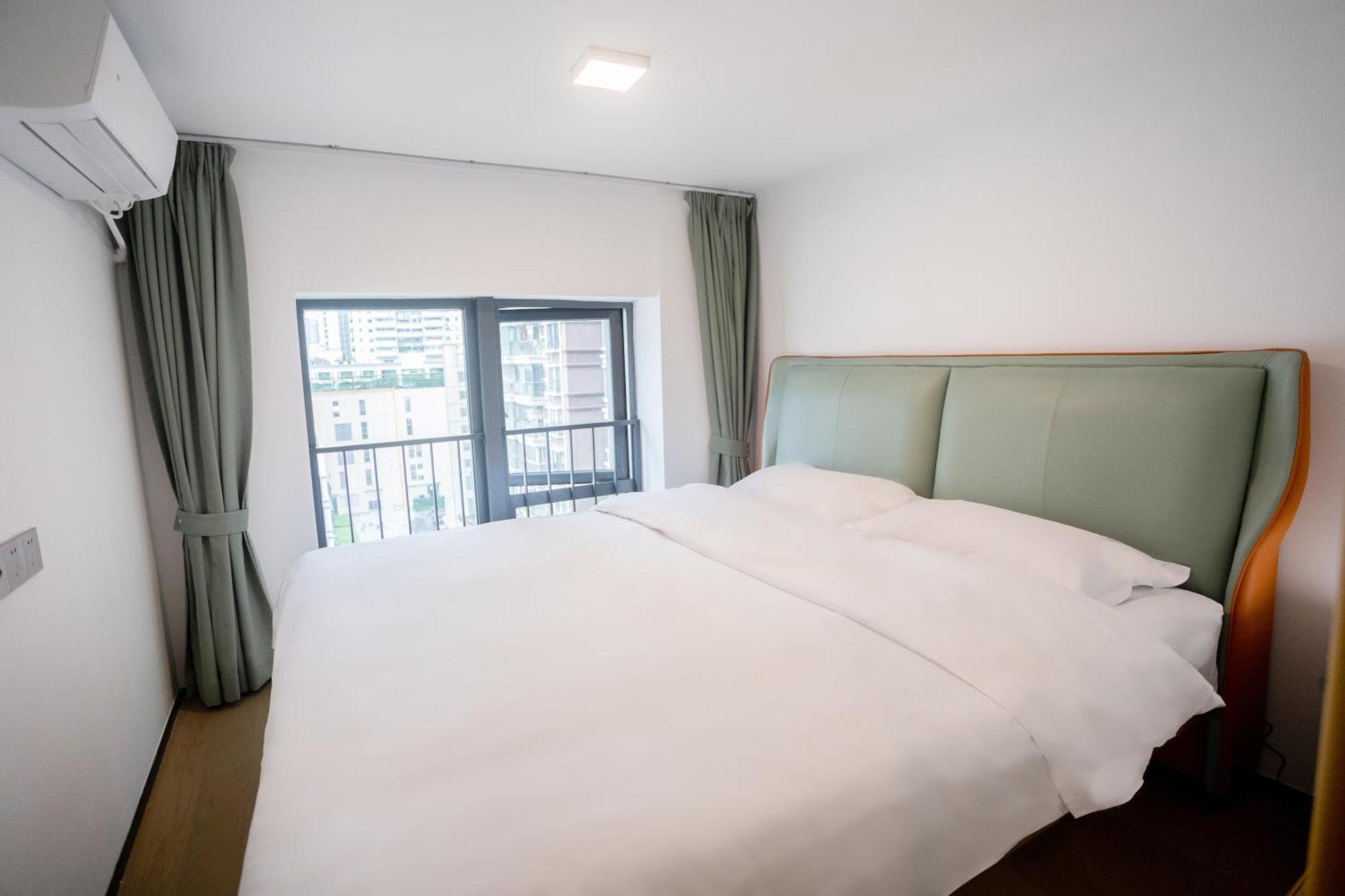 Sunny International Apartment From Beijing Road Canton Esterno foto