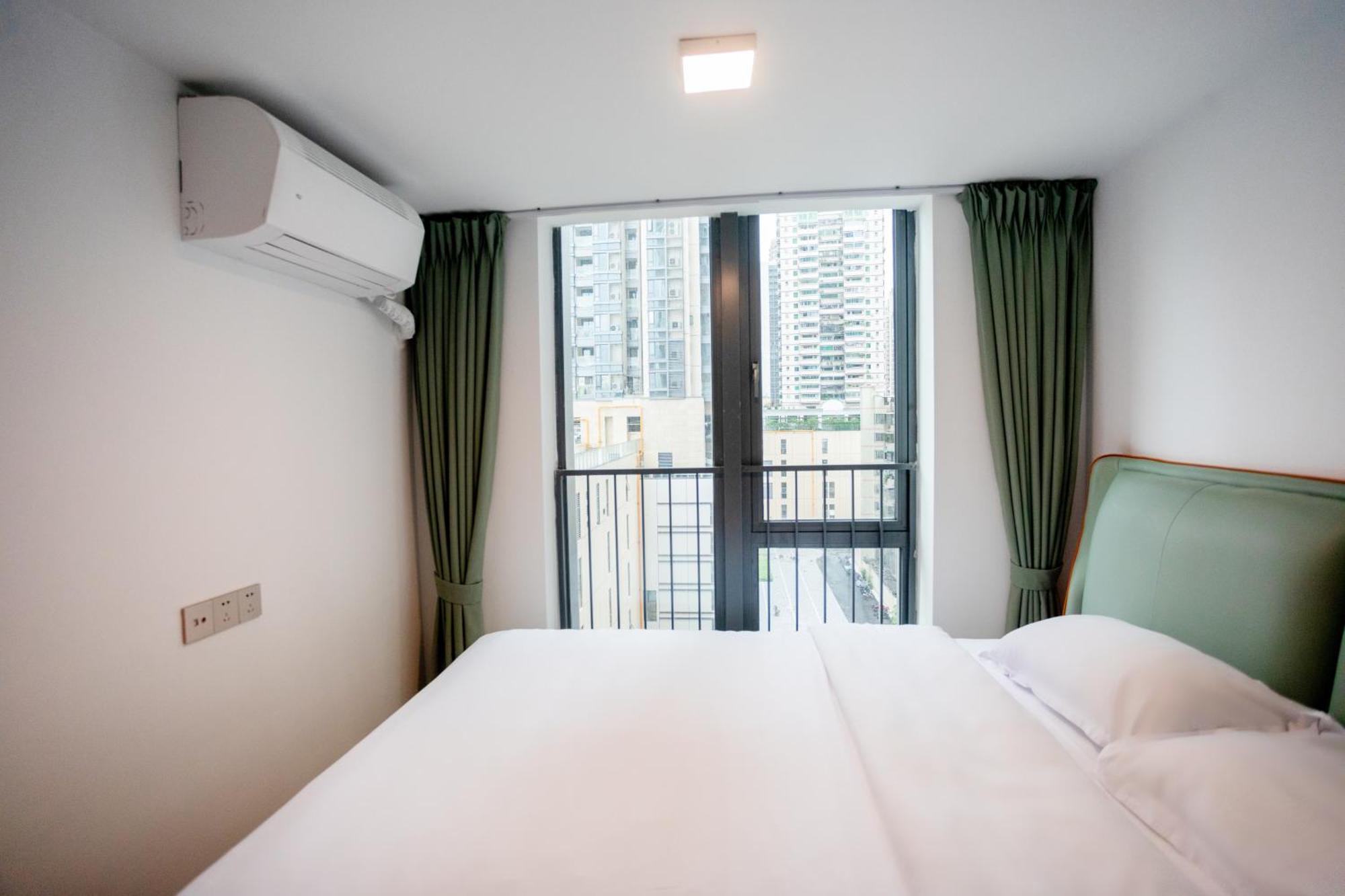 Sunny International Apartment From Beijing Road Canton Esterno foto